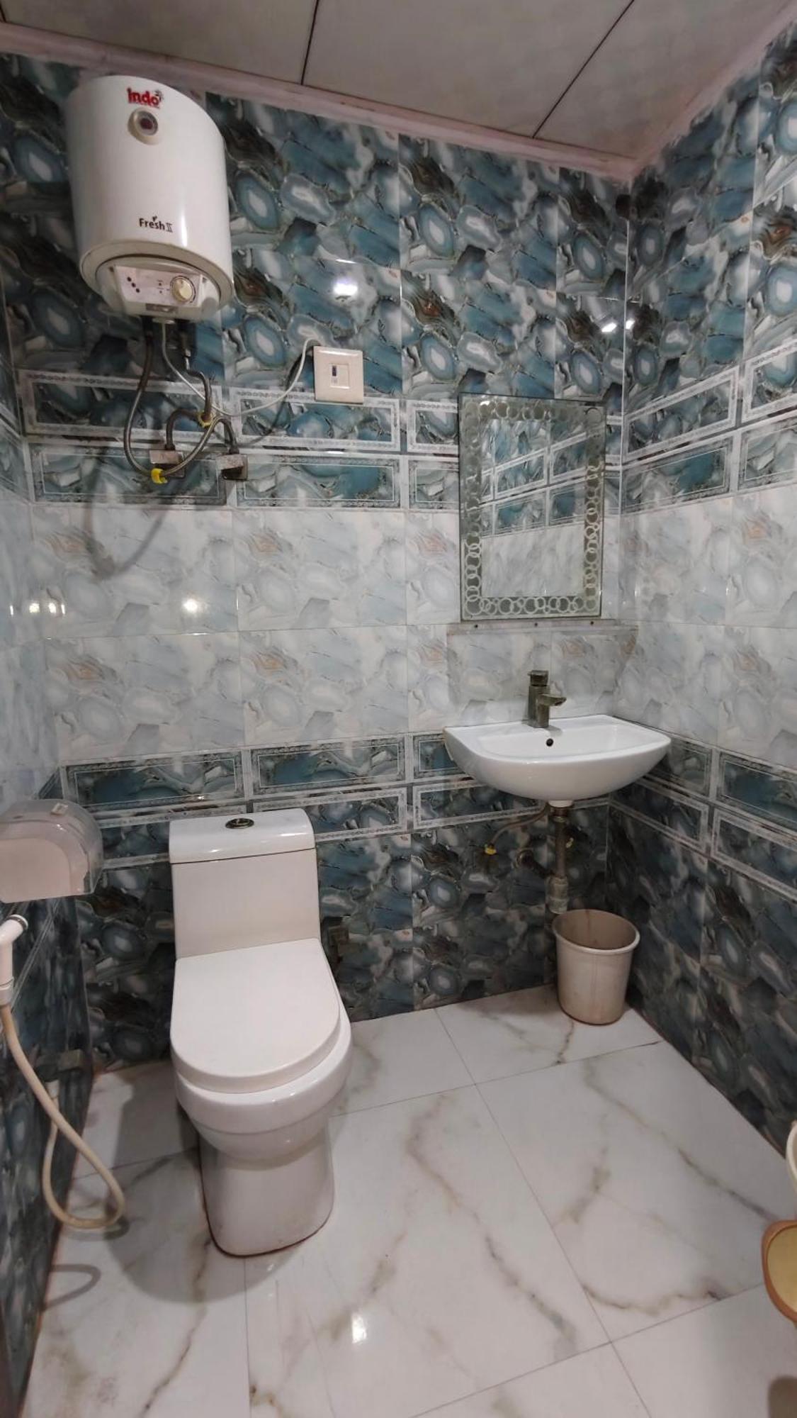 פארידבד Rajdhani Guest House מראה חיצוני תמונה